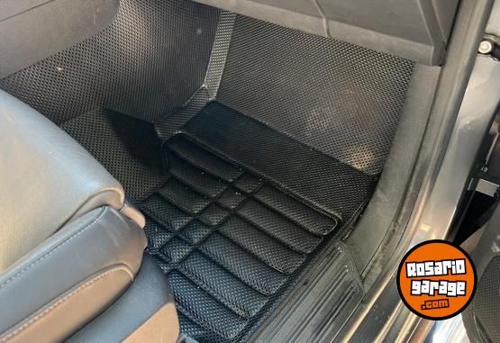 Camionetas - Volkswagen V6 Highland 2021 Diesel 94100Km - En Venta