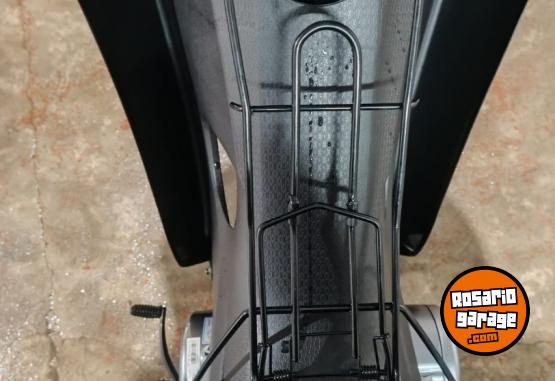 Motos - Gilera smash 2025 Nafta 1300Km - En Venta