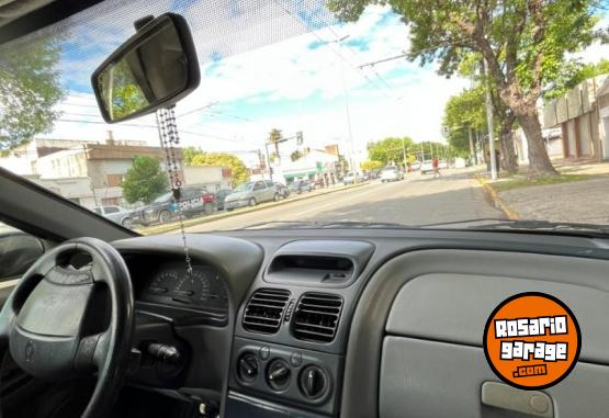 Autos - Renault Laguna dti 1999 Diesel 322000Km - En Venta