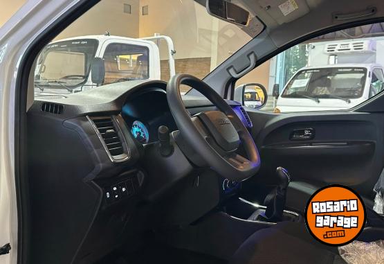 Utilitarios - Shineray 2.0 NAFTA M/T M7 FURGON 2025 Nafta 0Km - En Venta