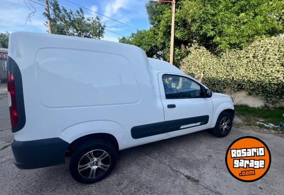 Utilitarios - Fiat Fiorino 2015 Nafta 177074Km - En Venta