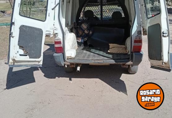 Utilitarios - Fiat Fiorino 2010 GNC 245000Km - En Venta