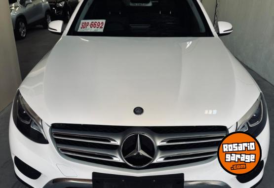 Autos - Mercedes Benz GLC 300 2018 Nafta 172000Km - En Venta