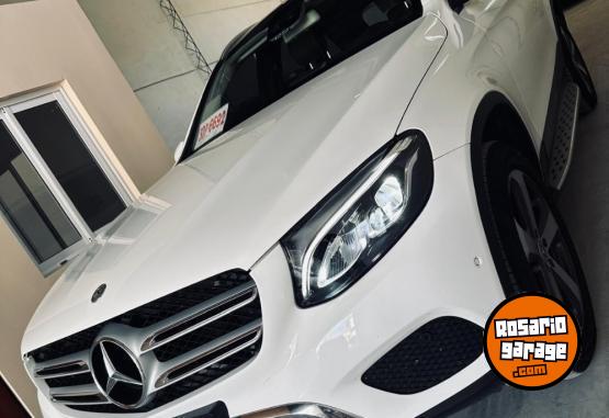 Autos - Mercedes Benz GLC 300 2018 Nafta 172000Km - En Venta