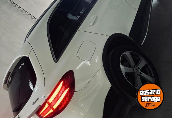 Autos - Mercedes Benz GLC 300 2018 Nafta 172000Km - En Venta