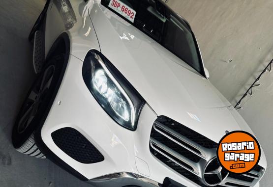 Autos - Mercedes Benz GLC 300 2018 Nafta 172000Km - En Venta