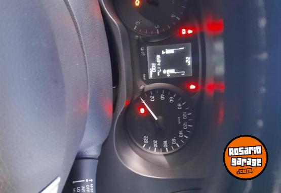 Camionetas - Nissan Frontier CD 2.3 D. 4x2 2022 Diesel 168000Km - En Venta