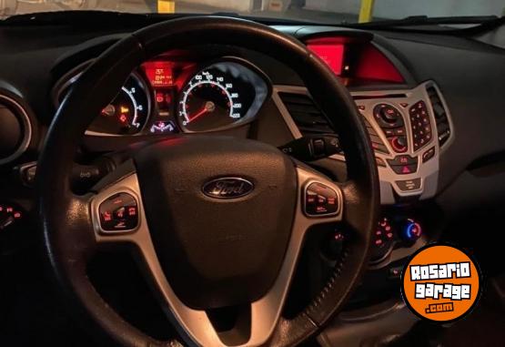 Autos - Ford fiesta kinetic titanium 2013 Nafta 51000Km - En Venta