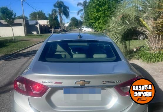 Autos - Chevrolet Cruze LTZ AT Turbo 2016 Nafta 140000Km - En Venta