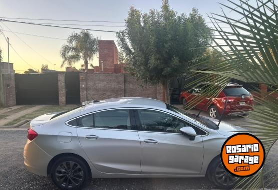 Autos - Chevrolet Cruze LTZ AT Turbo 2016 Nafta 141000Km - En Venta