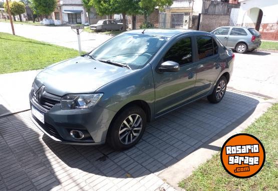 Autos - Renault Logan intens 1.6 2023 Nafta 22383Km - En Venta