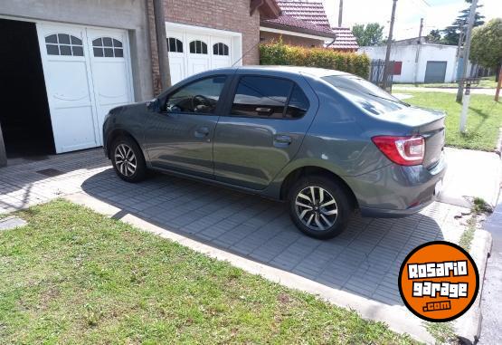 Autos - Renault Logan intens 1.6 2023 Nafta 22383Km - En Venta