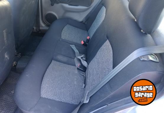 Autos - Renault Symbol 2012 GNC 245000Km - En Venta