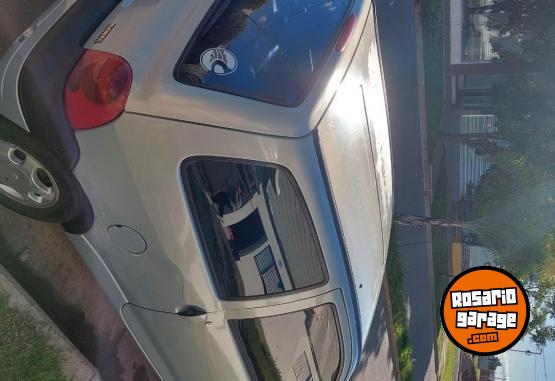 Autos - Renault Twingo 2002 Nafta 187000Km - En Venta