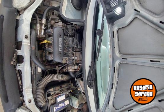 Autos - Renault Twingo 2002 Nafta 187000Km - En Venta