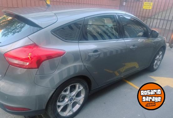 Autos - Ford Focus III SE plus 2016 Nafta 134000Km - En Venta