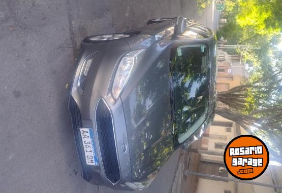Autos - Ford Focus III SE plus 2016 Nafta 134000Km - En Venta