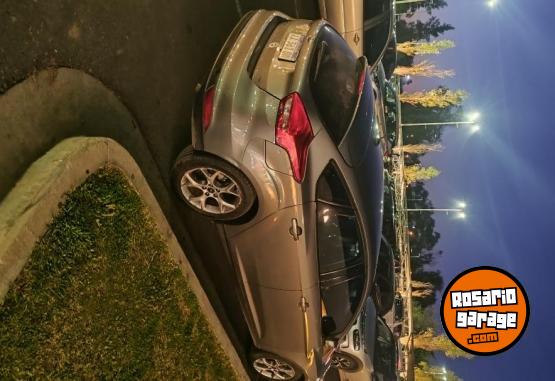 Autos - Ford Focus III SE plus 2016 Nafta 134000Km - En Venta