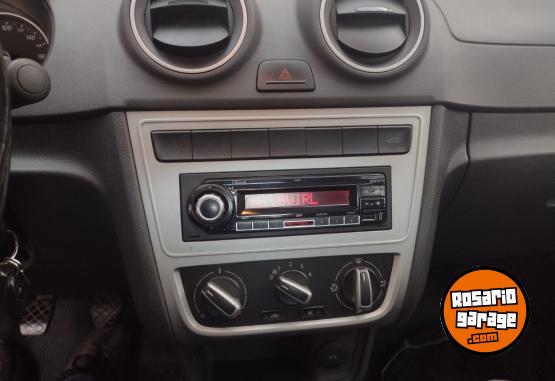 Autos - Volkswagen Voyage 1.6 2014 Nafta 84000Km - En Venta