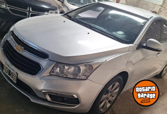 Autos - Chevrolet Cruze LT 2015 Diesel 140000Km - En Venta