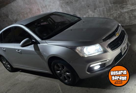 Autos - Chevrolet Cruze LT 2015 Diesel 144000Km - En Venta