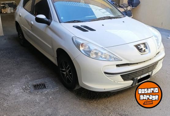 Autos - Peugeot 207 2014 Nafta 116000Km - En Venta