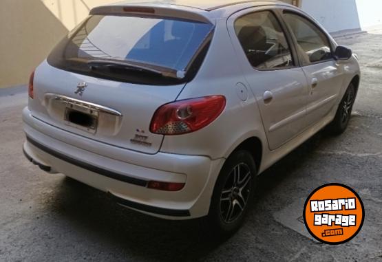 Autos - Peugeot 207 2014 Nafta 116000Km - En Venta