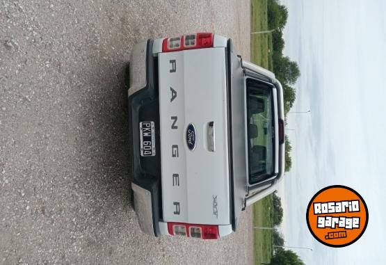Camionetas - Ford Ranger 2016 Diesel 142000Km - En Venta