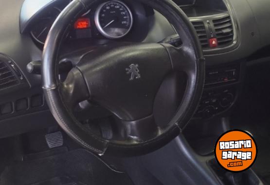 Autos - Peugeot 207 COMPACT XR 2011 Nafta 143072Km - En Venta