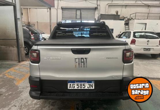 Camionetas - Fiat Strada Freedom 2024 Nafta 25000Km - En Venta