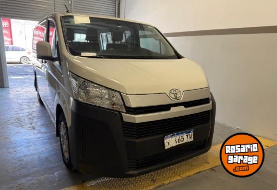 Utilitarios - Toyota Hiace H1L1 2022 Diesel 70000Km - En Venta