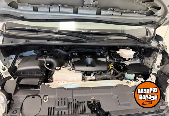 Utilitarios - Toyota Hiace H1L1 2022 Diesel 70000Km - En Venta