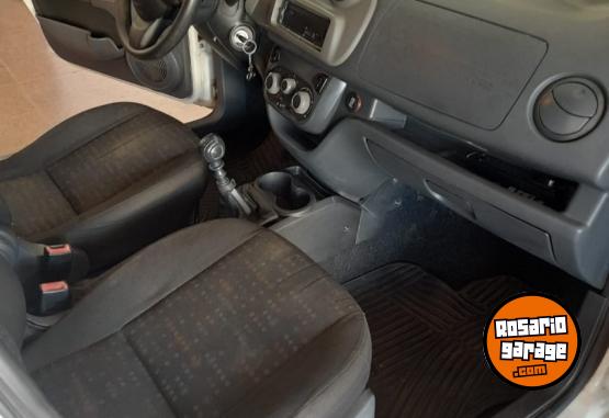 Autos - Fiat UNO 1.4 EVO 2015 Nafta 87300Km - En Venta