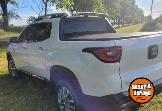 Camionetas - Fiat Toro Volcano 2018 Diesel 103000Km - En Venta