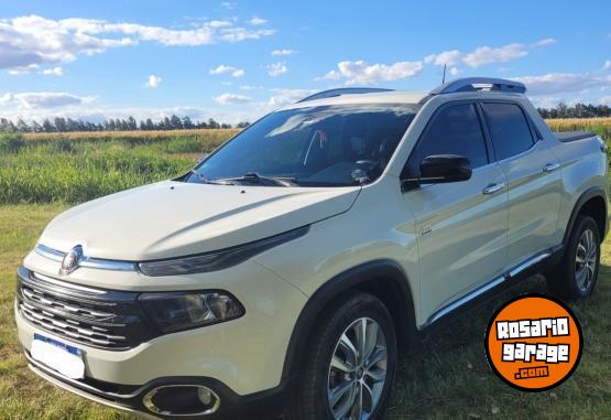 Camionetas - Fiat Toro Volcano 2018 Diesel 103000Km - En Venta