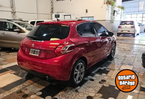 Autos - Peugeot 208 feline 2014 Nafta 170000Km - En Venta