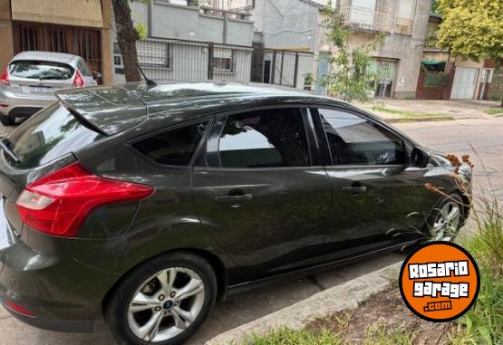Autos - Ford Focus SE PLUS 2014 Nafta 140000Km - En Venta