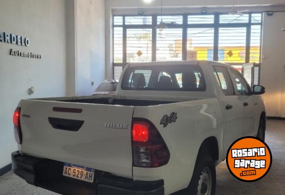 Camionetas - Toyota Hilux 2018 Diesel 150000Km - En Venta