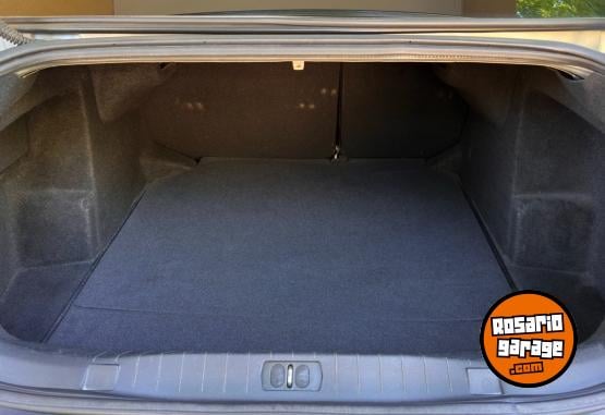 Autos - Peugeot 408 2013 Diesel 113000Km - En Venta