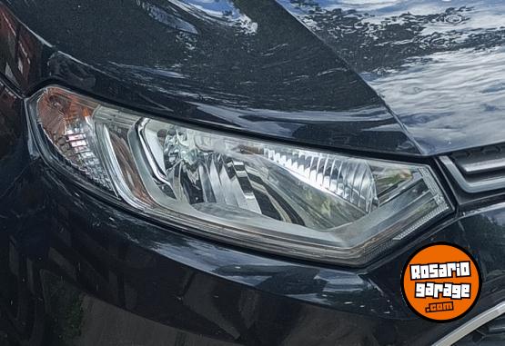 Accesorios para Autos - Capot,espejos,ópticas,faros traseros - En Venta