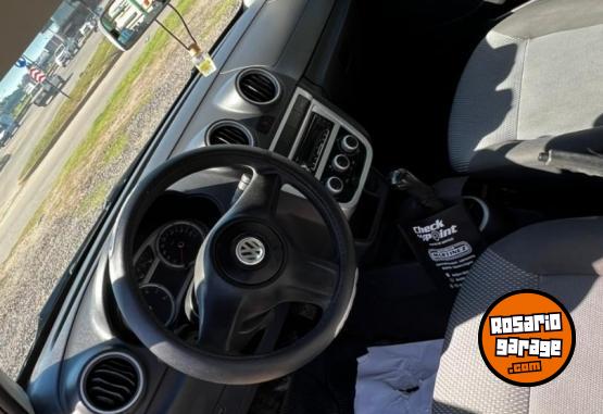 Utilitarios - Volkswagen Saveiro 2012 Nafta 200000Km - En Venta