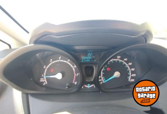 Autos - Ford Fiesta 2017 Nafta 104000Km - En Venta