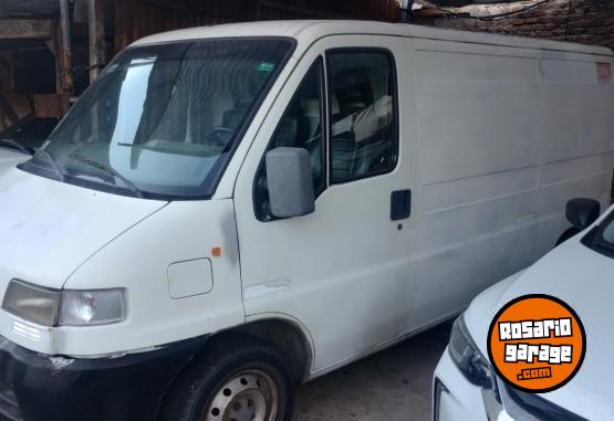 Utilitarios - Fiat Ducato furgon largo blanc 1999 Diesel 111111Km - En Venta