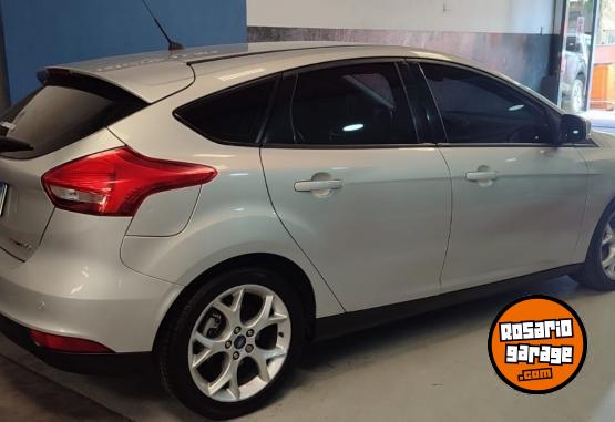 Autos - Ford FOCUS 2.0 SE PLUS AT 5P 2016 Nafta 74000Km - En Venta