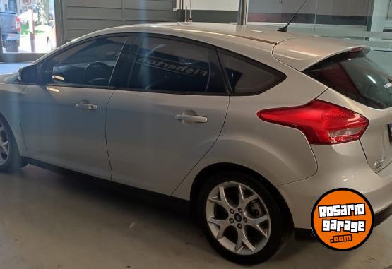 Autos - Ford FOCUS 2.0 SE PLUS AT 5P 2016 Nafta 74000Km - En Venta