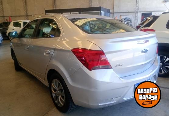 Autos - Chevrolet Onix 2021 Nafta 76000Km - En Venta