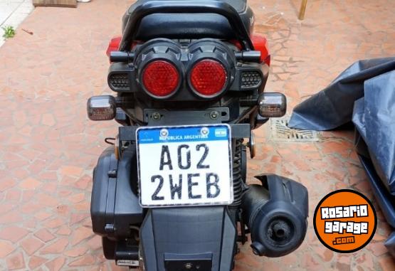 Motos - Guerrero GSL 150 WEPON GUERRERO 2017 Nafta 1325Km - En Venta