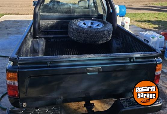Camionetas - Toyota Hilux 1999 Diesel 578000Km - En Venta