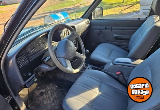 Camionetas - Toyota Hilux 1999 Diesel 578000Km - En Venta