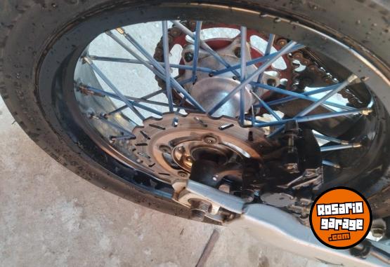 Motos - Corven TXR 250 2017 Nafta 11000Km - En Venta